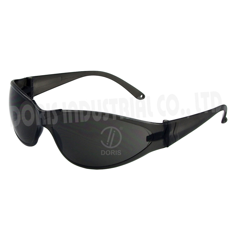 Protective eyewear with PC lens / temples