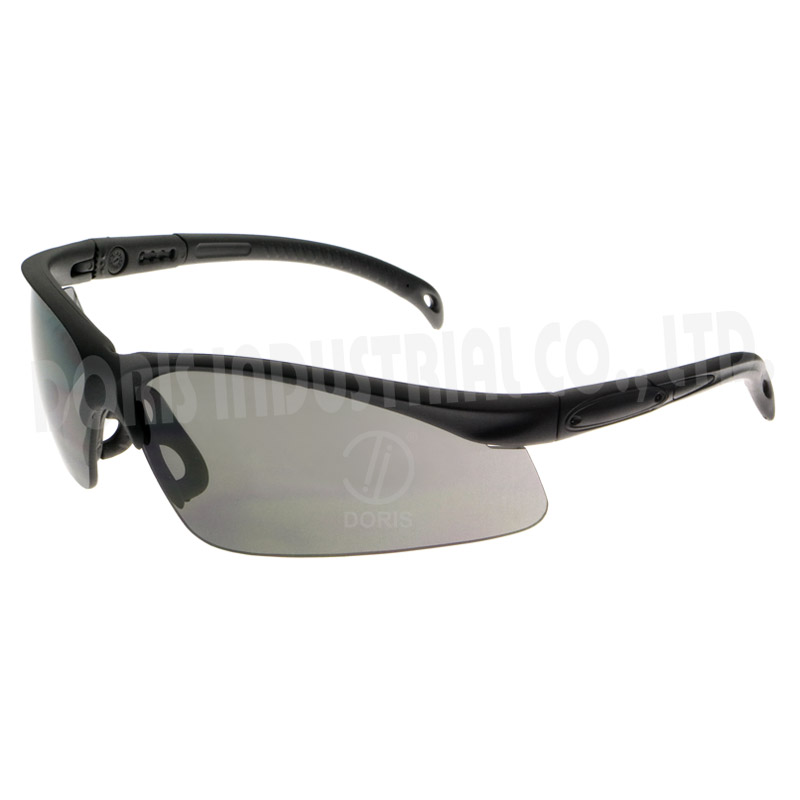 Half frame style safety eyewear