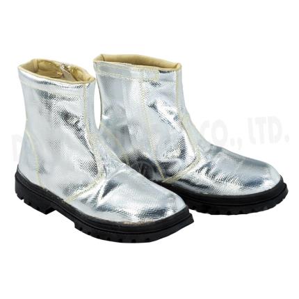 aluminoitu Boots