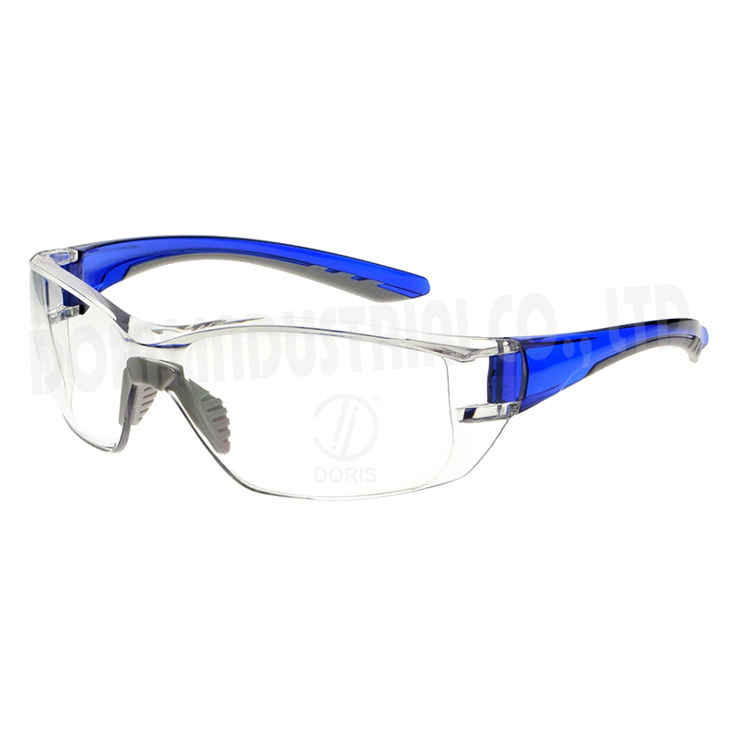 One piece protective safety spectacles